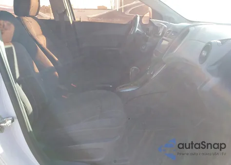 2015 Chevrolet Sonic Lt Auto z USA, uszkodzony, nr VIN 1G1JC5SH4F4144933